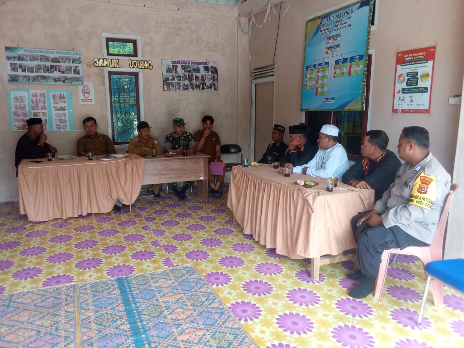 Bhabinkamtibmas Polres Bener Meriah Hadiri Serah Terima Jabatan Bedel Reje