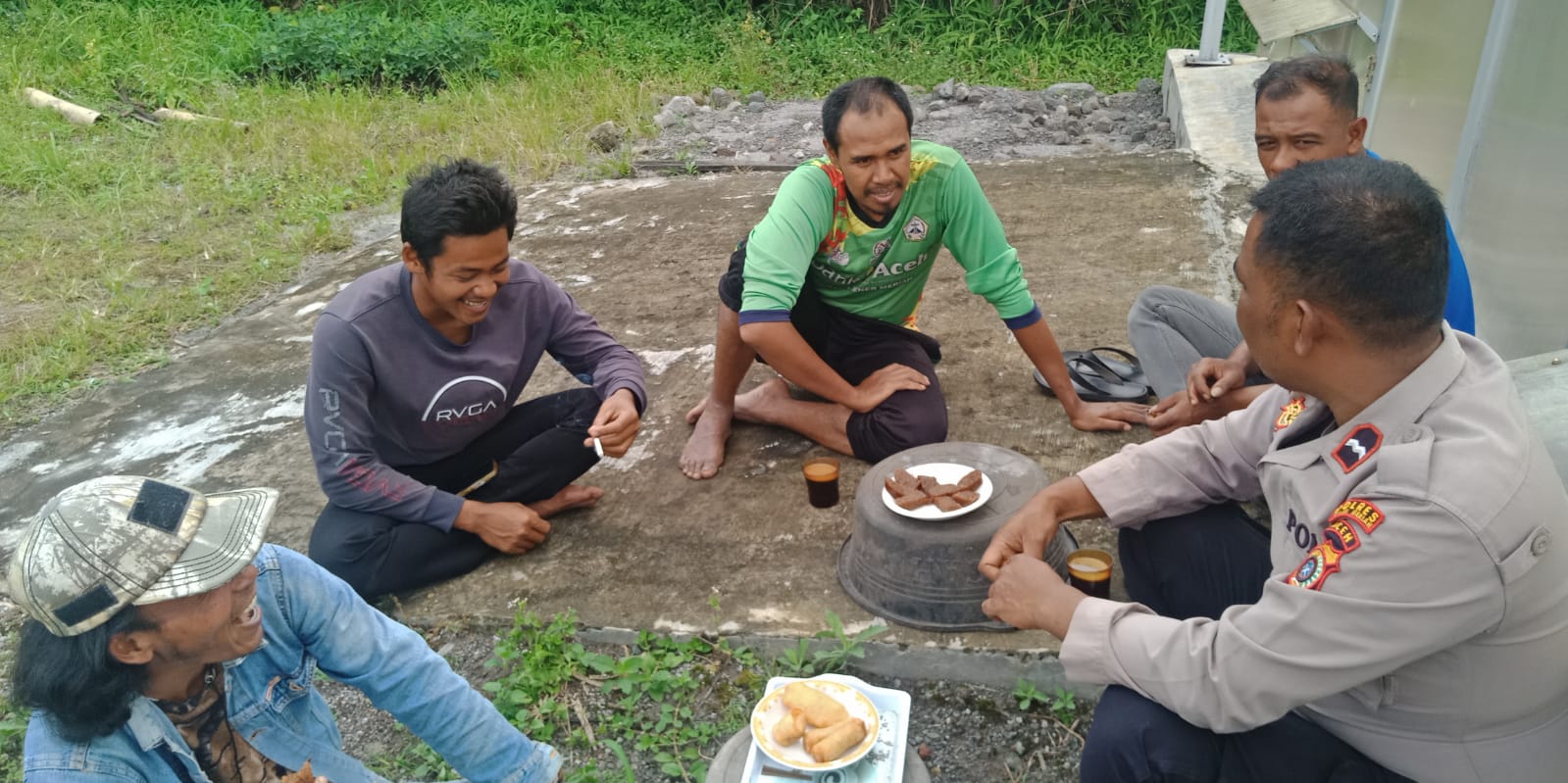 Personel Polres Bener Meriah Sambangi Warga, Tampung Aspirasi, dan Berikan Himbauan Kamtibmas  